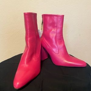 Zara leather fuchsia pink ankle boot